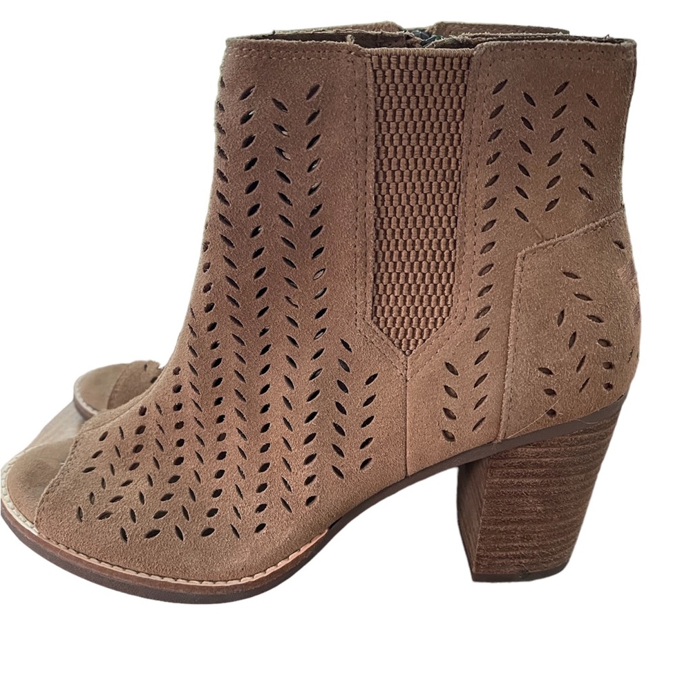 TOMS Desert Taupe Suede Perforated Leaf Majorca Peep Toe Booties